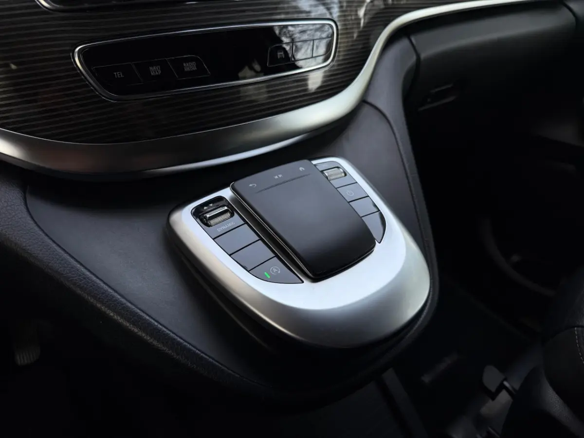 220d Lang DC Xenon/LED/Leder/Navigatie/Ambiente/Bluetooth/MBUX/Cruise/Climate/Camera/20 In