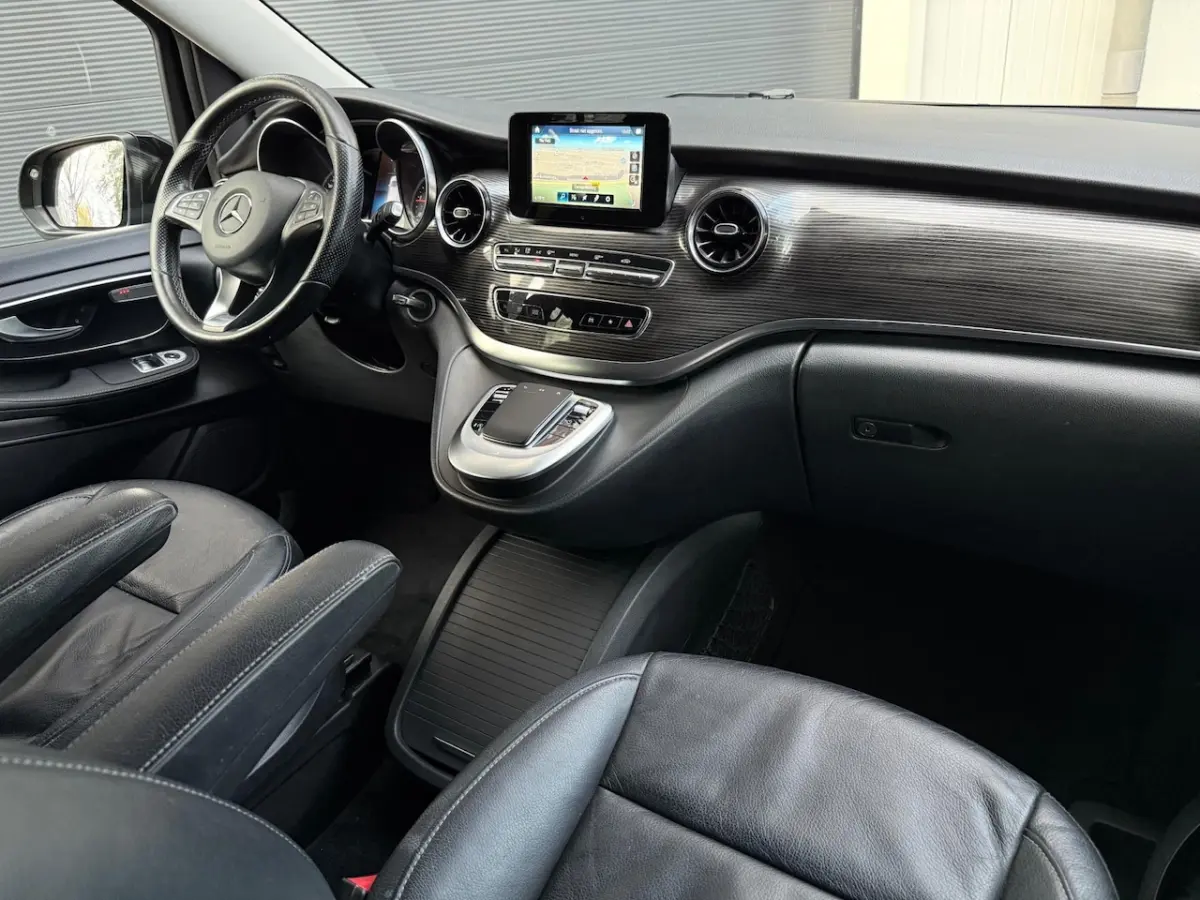220d Lang DC Xenon/LED/Leder/Navigatie/Ambiente/Bluetooth/MBUX/Cruise/Climate/Camera/20 In