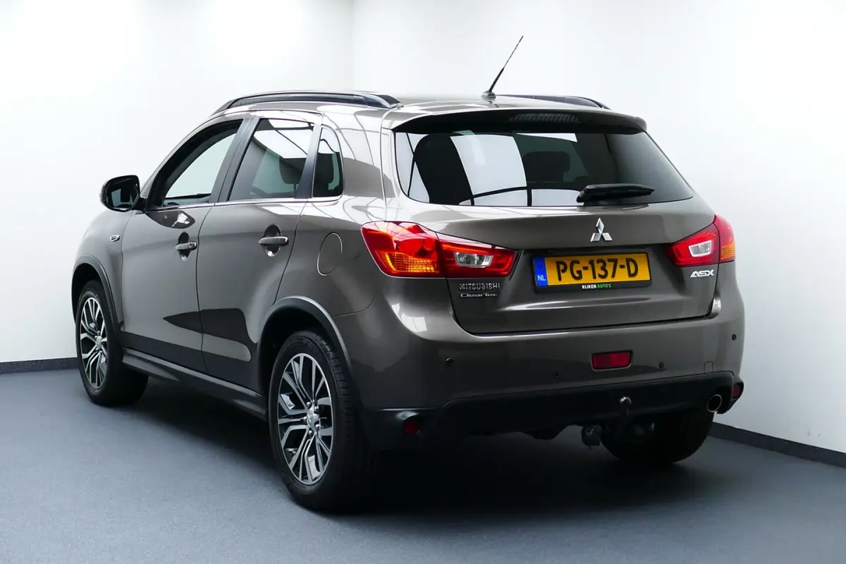 1.6 Cleartec Instyle. Panodak, Camera, Clima, Cruise, StoelVerw, 18"LMV, Haak 1200kg