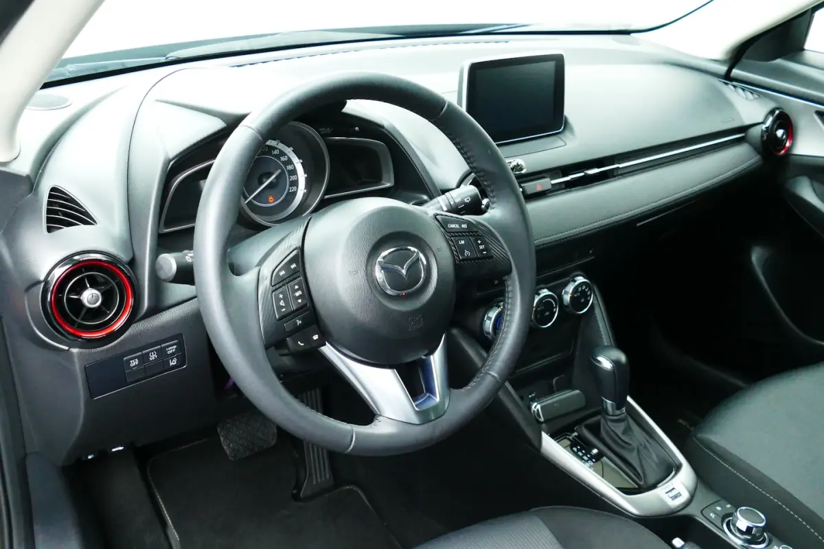 2.0 SkyActiv-G 120 TS+. Navi, Camera, Clima, Cruise, Stoelverw, Haak 1200kg