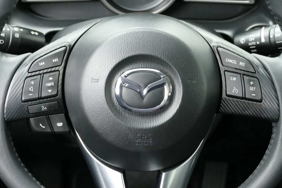 2.0 SkyActiv-G 120 TS+. Navi, Camera, Clima, Cruise, Stoelverw, Haak 1200kg