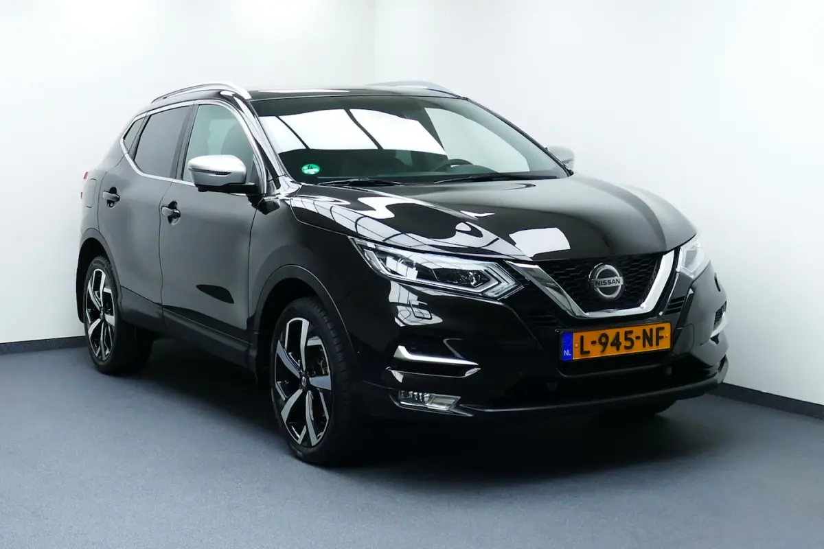 1.2 Tekna + Panodak, 360 Camera, Leer, BOSE, Led Koplampen, 19"LMV, Haak