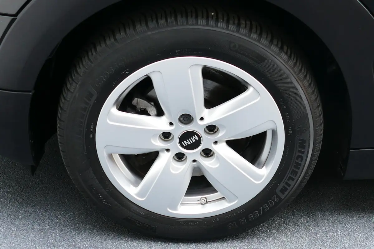 1.5 One Business Bj11-2017 67.000km. Navi, Clima, Cruise, 16"LM Velgen