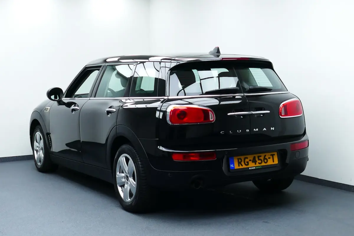 1.5 One Business Bj11-2017 67.000km. Navi, Clima, Cruise, 16"LM Velgen