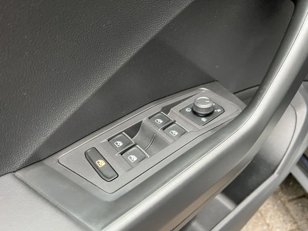 2.0 TSI 4-Motion 3x R-Line DSG Virtual/Pano/Trekhaak/ACC/Climate/Navigatie/Bluetooth/Camer