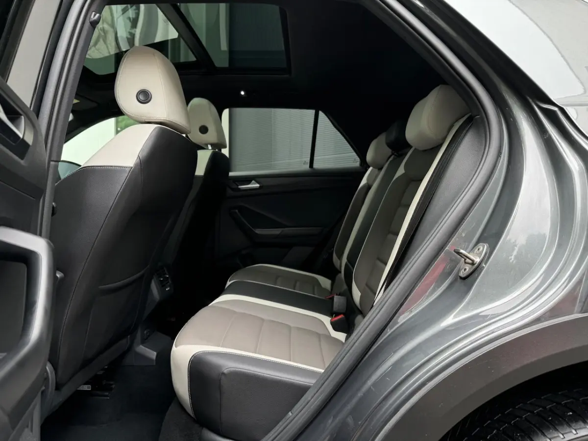 2.0 TSI 4Motion Sport DSG Pano/LED/ACC/Beats/Virtual/19 Inch/Apple/Navigatie/Bluetooth/Tre