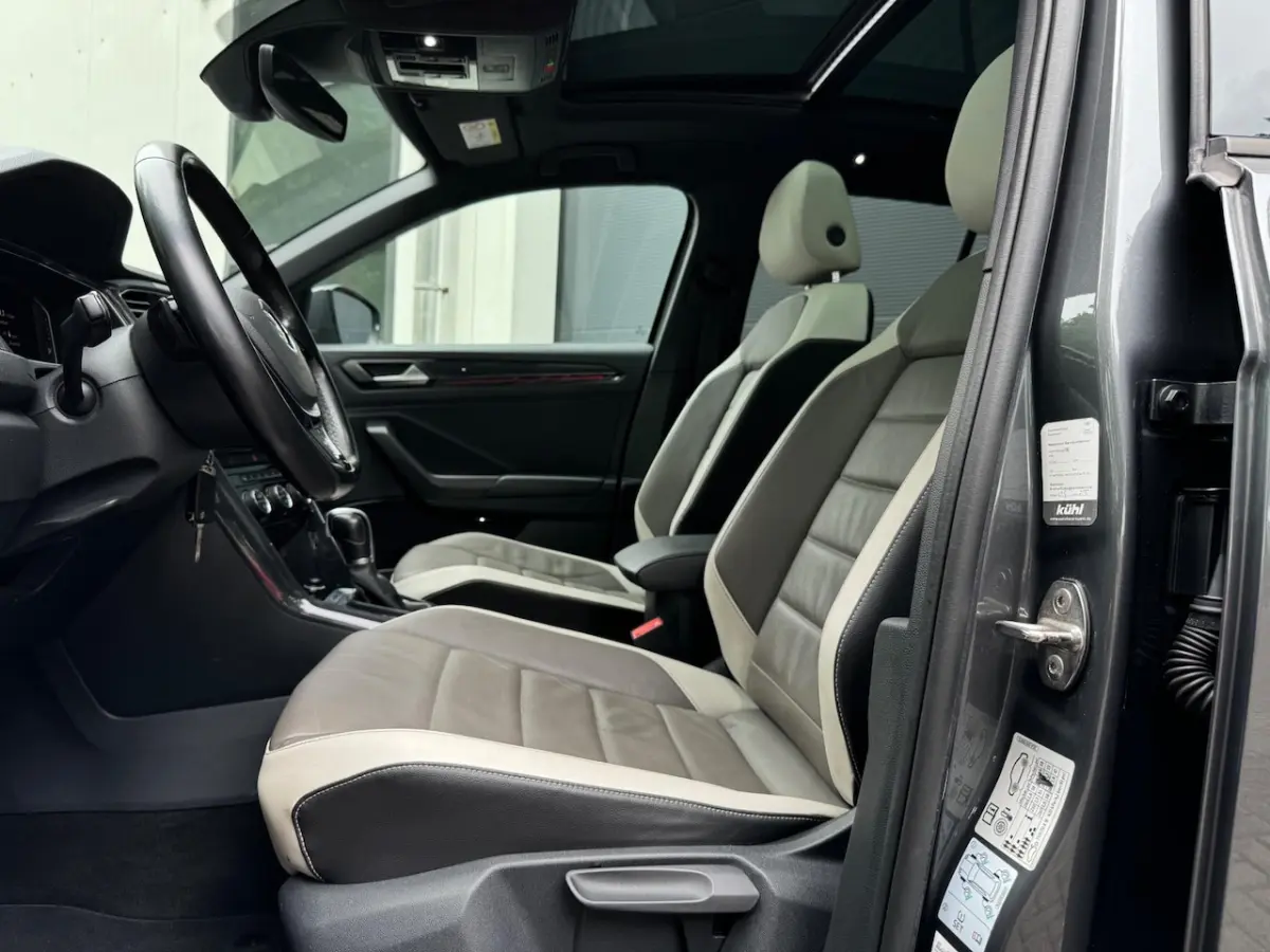 2.0 TSI 4Motion Sport DSG Pano/LED/ACC/Beats/Virtual/19 Inch/Apple/Navigatie/Bluetooth/Tre