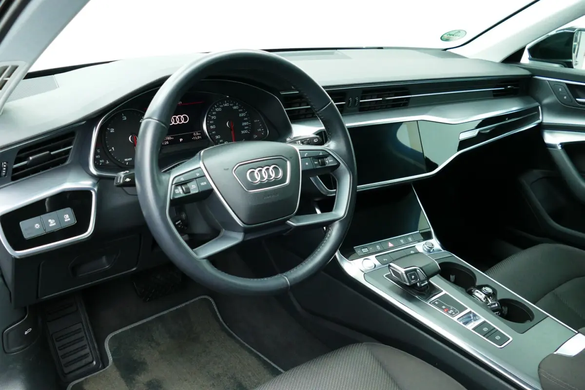 40 TDI Business Edition. Adaptief Cruise, Navi, Stoelverw, Elek klep, PDC V+A