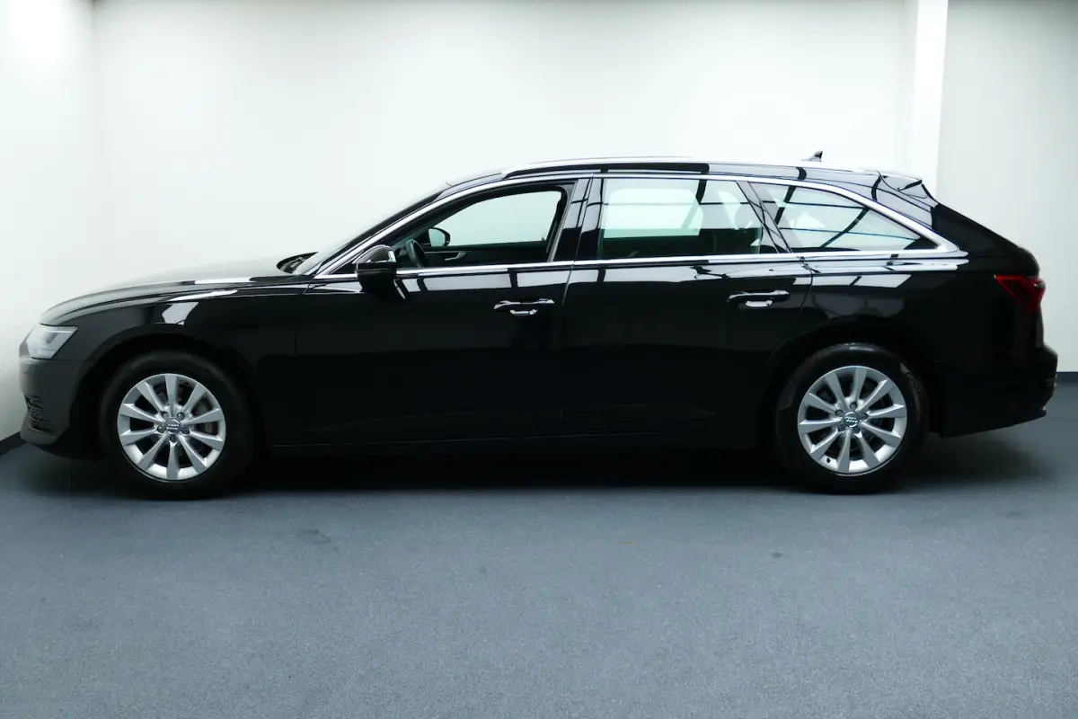 40 TDI Business Edition. Adaptief Cruise, Navi, Stoelverw, Elek klep, PDC V+A