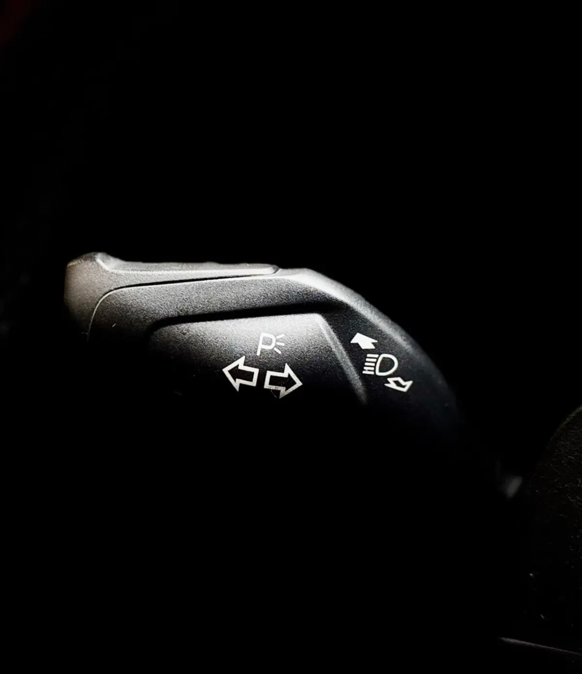 1.0 Titanium/2DE EIG/TOP STAAT/