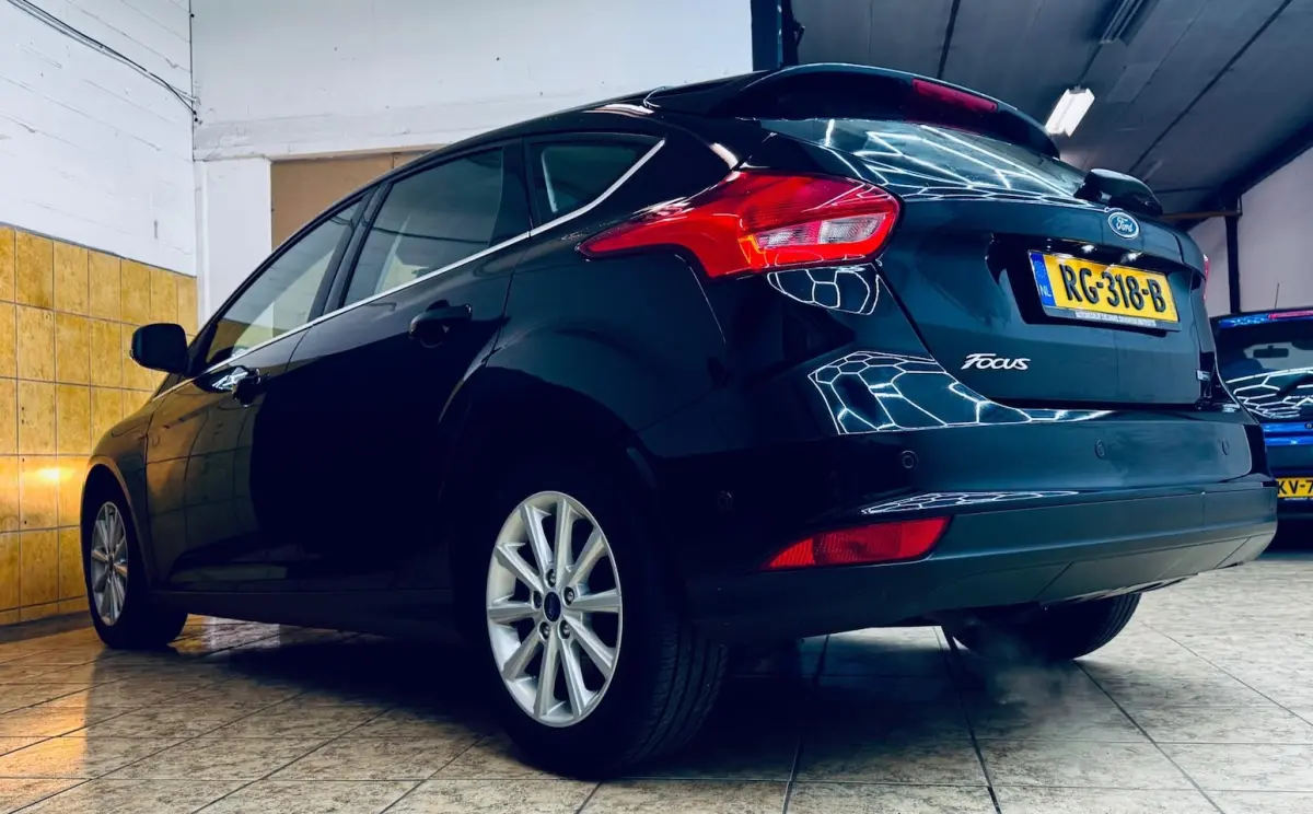 1.0 Titanium/2DE EIG/TOP STAAT/