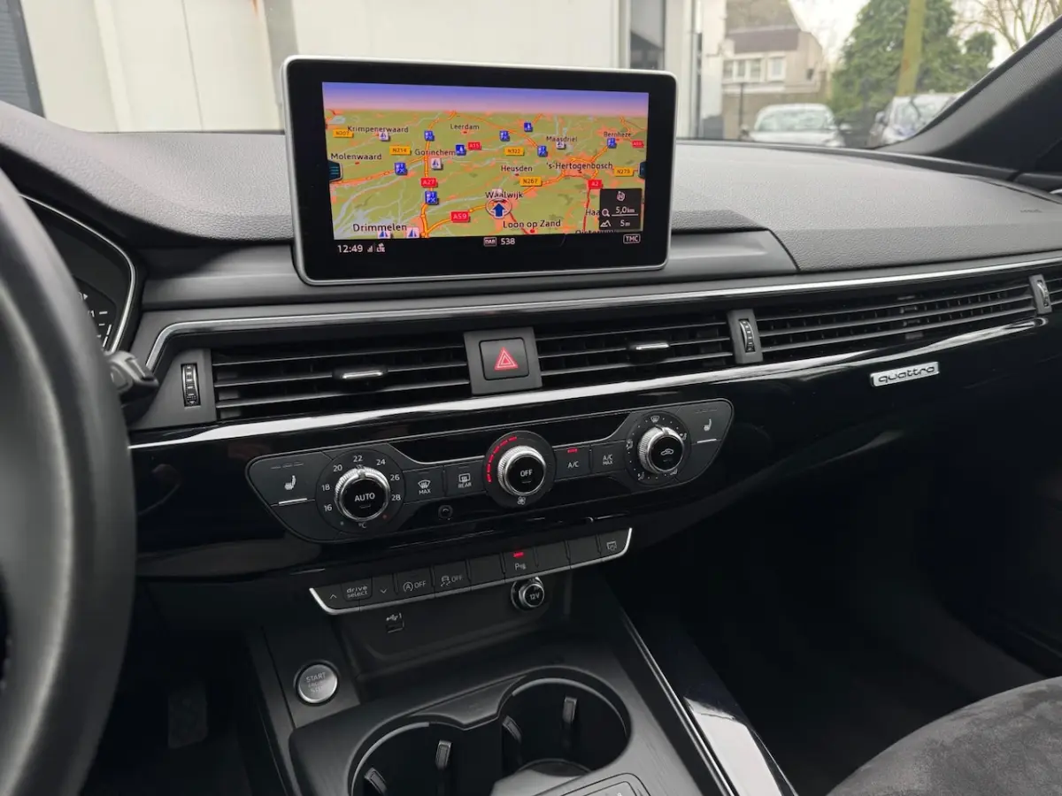 2.0 TFSI MHEV Quattro Sport S line Black Edition 252 Pk Pano/Leder/Virtual/Navi/Bluetooth/