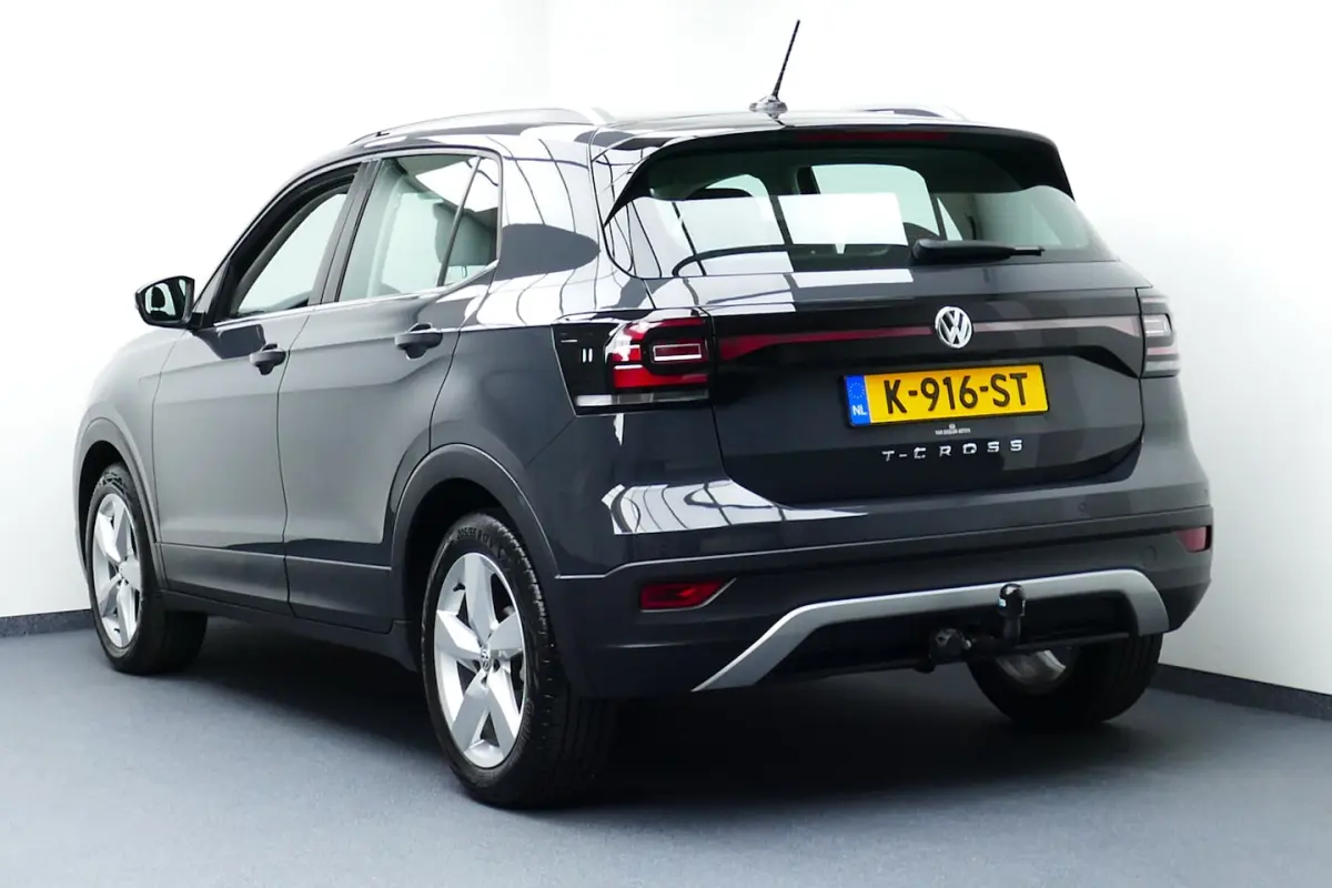 1.0 TSI Style Clima, Cruise, Stoelverw, Led Koplampen, 17"LMV, Haak 1100kg