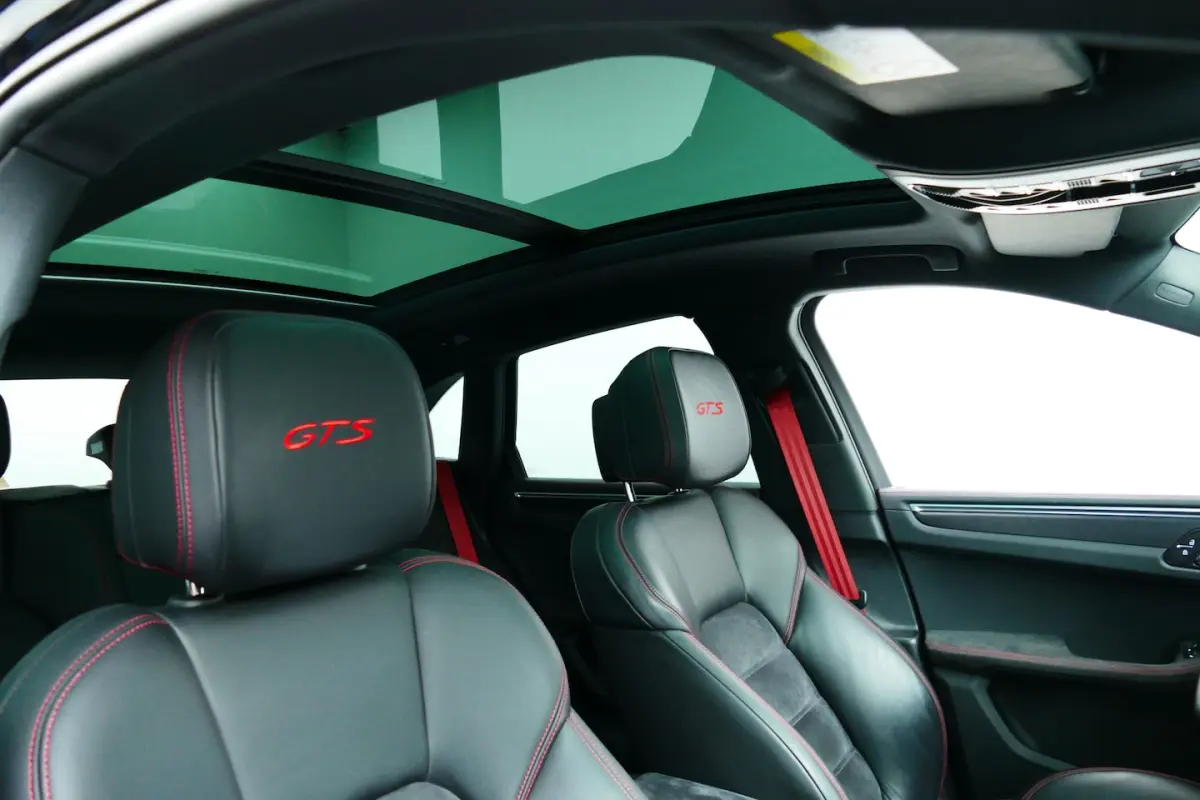 2.9 GTS. Panodak, Bose, Luchtvering, Sport Chrono, 21"LMV, Leer/Alcantara