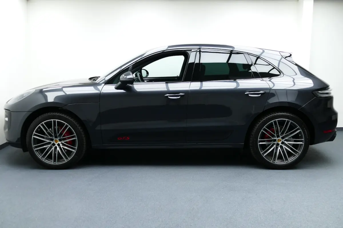 2.9 GTS. Panodak, Bose, Luchtvering, Sport Chrono, 21"LMV, Leer/Alcantara