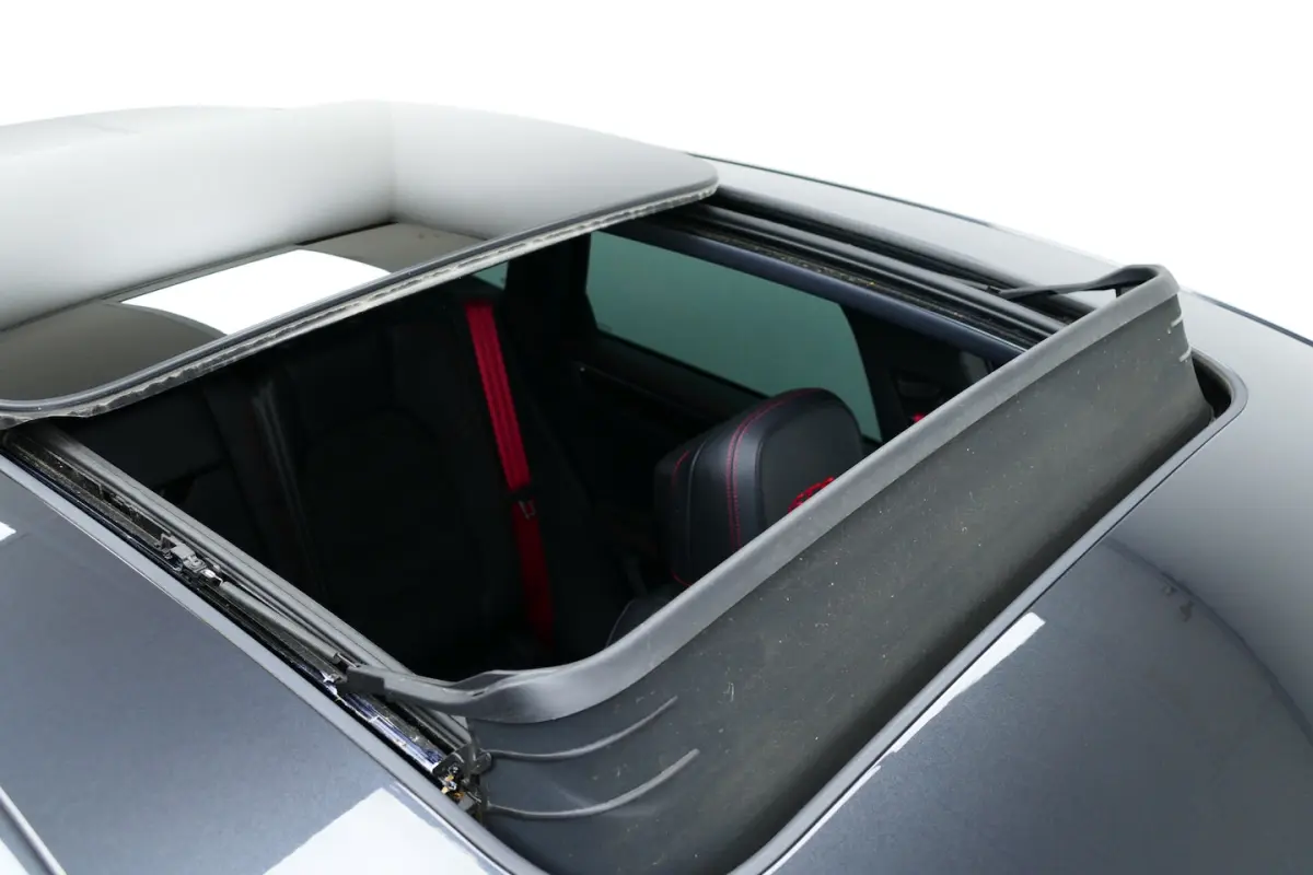 2.9 GTS. Panodak, Bose, Luchtvering, Sport Chrono, 21"LMV, Leer/Alcantara