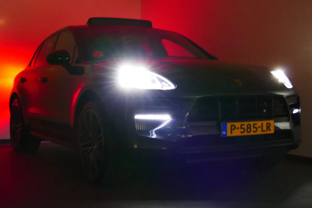 2.9 GTS. Panodak, Bose, Luchtvering, Sport Chrono, 21"LMV, Leer/Alcantara