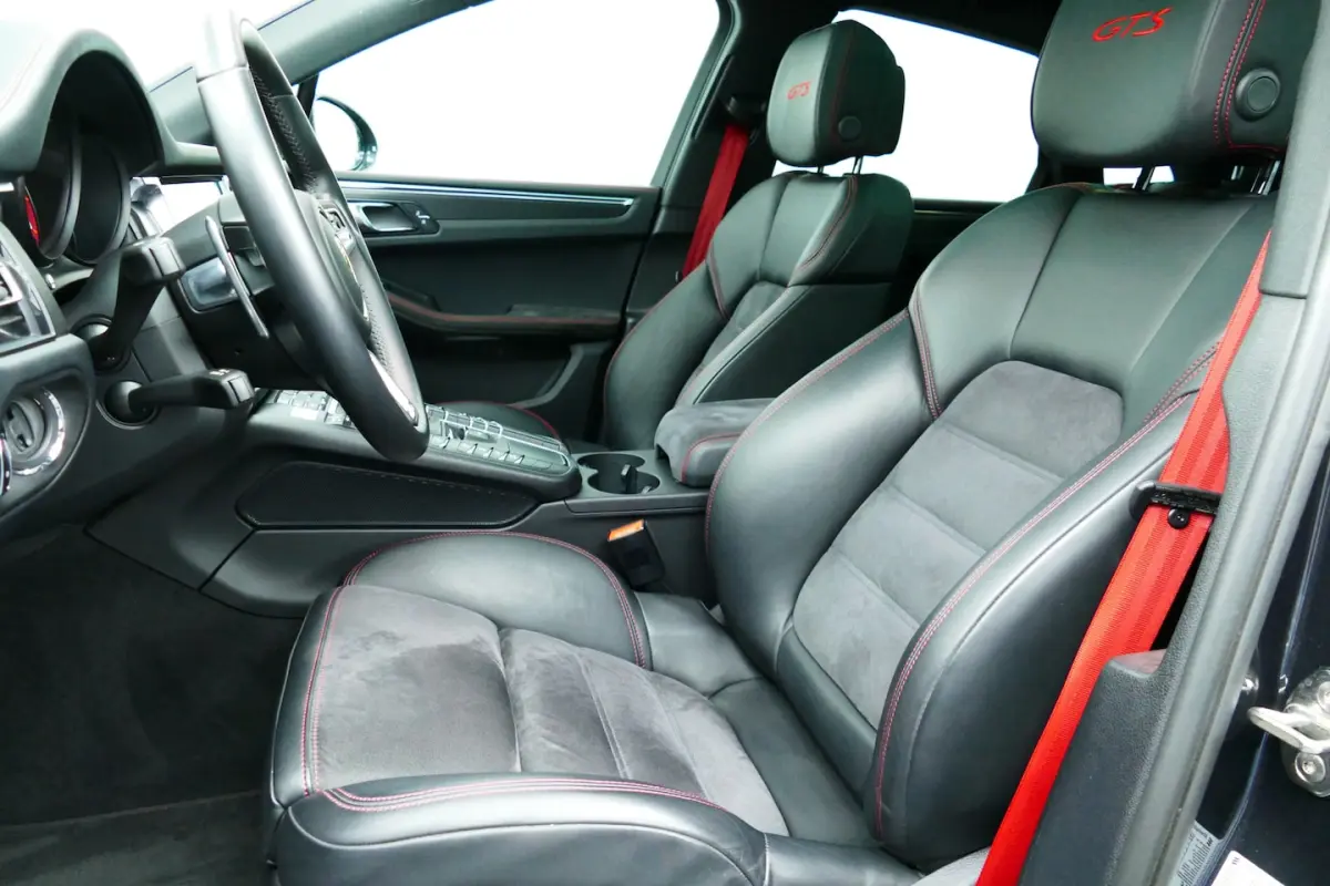 2.9 GTS. Panodak, Bose, Luchtvering, Sport Chrono, 21"LMV, Leer/Alcantara