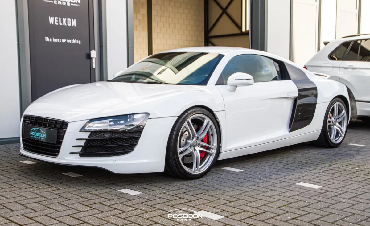 4.2 V8 FSI QUATTRO | B&O | CARBON | A. CAMERA