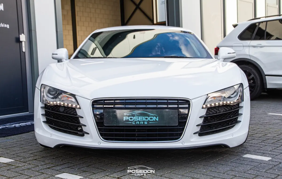 4.2 V8 FSI QUATTRO | B&O | CARBON | A. CAMERA