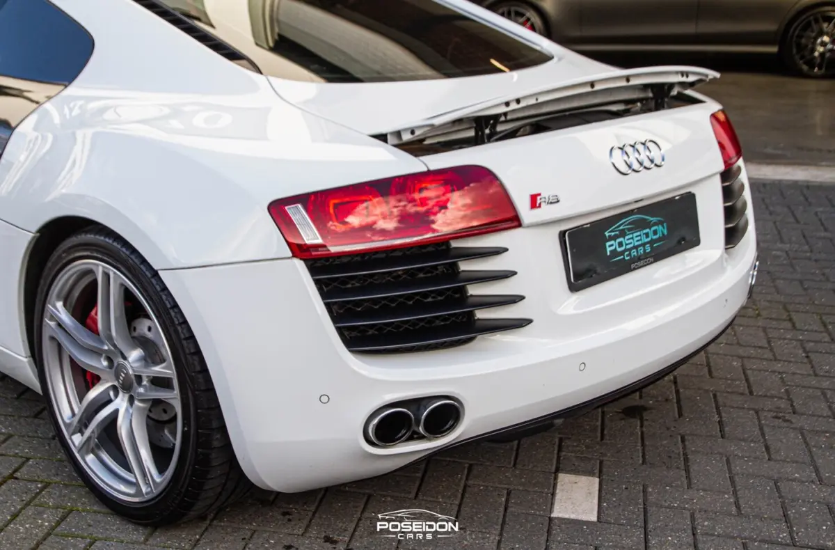 4.2 V8 FSI QUATTRO | B&O | CARBON | A. CAMERA