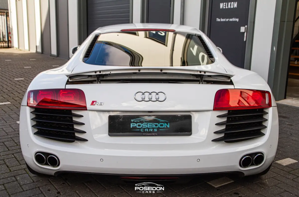4.2 V8 FSI QUATTRO | B&O | CARBON | A. CAMERA