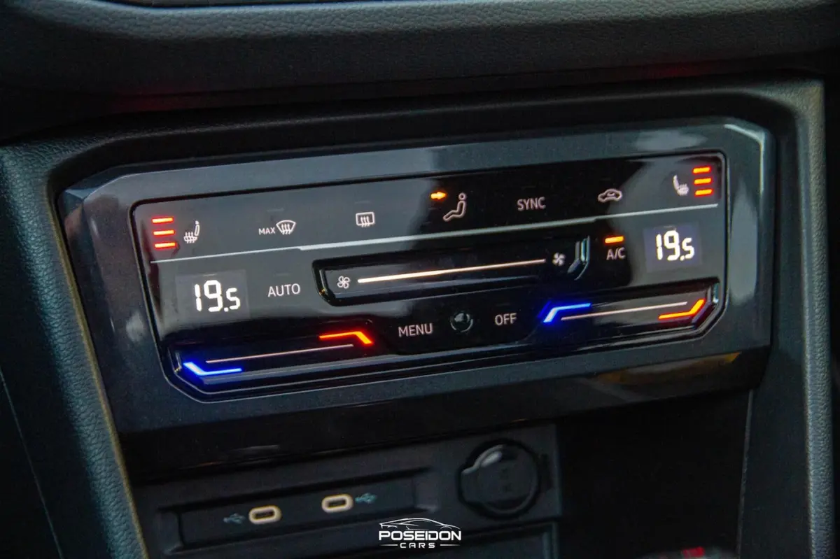 2.0 TSI 4Motion R-LINE | PANORAMADAK | 360 CAMERA | HEAD-UP | SFEERVERLICHTING | STUURVERW