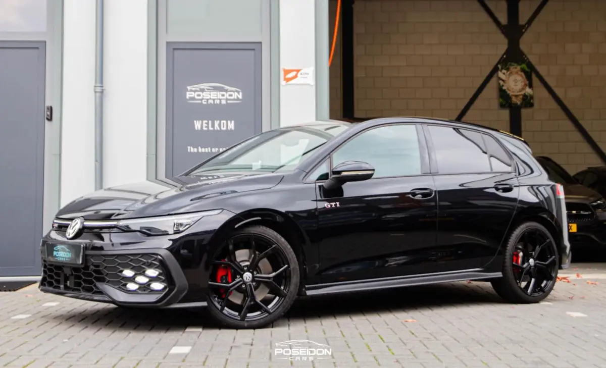 8.5 GTI 2.0 TSI A.CAMERA | HEAD-UP | IQ LIGHT | VIRTUAL | STUURVERWARMING
