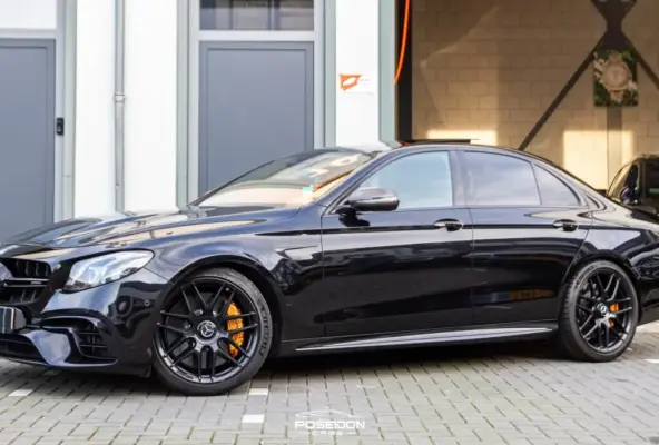 AMG 63 S 4Matic PANO | KERAMISCH | CARBON | KUIPSTOELEN | STANDKACHEL | BOMVOL E63 E63S