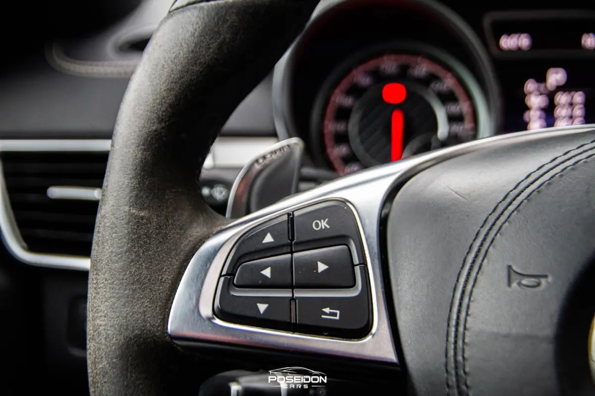 63 AMG 4MATIC PANO | 7 ZITS | LUCHTVERING | STOELVENTILATIE | KEYLESS | BOMVOLL