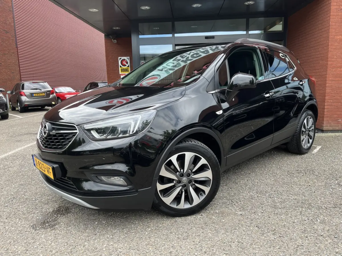 1.4 Turbo Online Edition // LED // HALF-LEDER // KEYLESS // NAVI + CARPLAY // CAMERA // PD