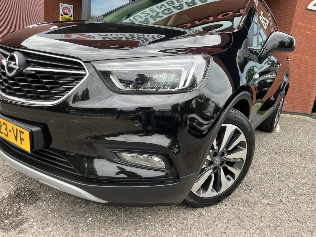 1.4 Turbo Online Edition // LED // HALF-LEDER // KEYLESS // NAVI + CARPLAY // CAMERA // PD