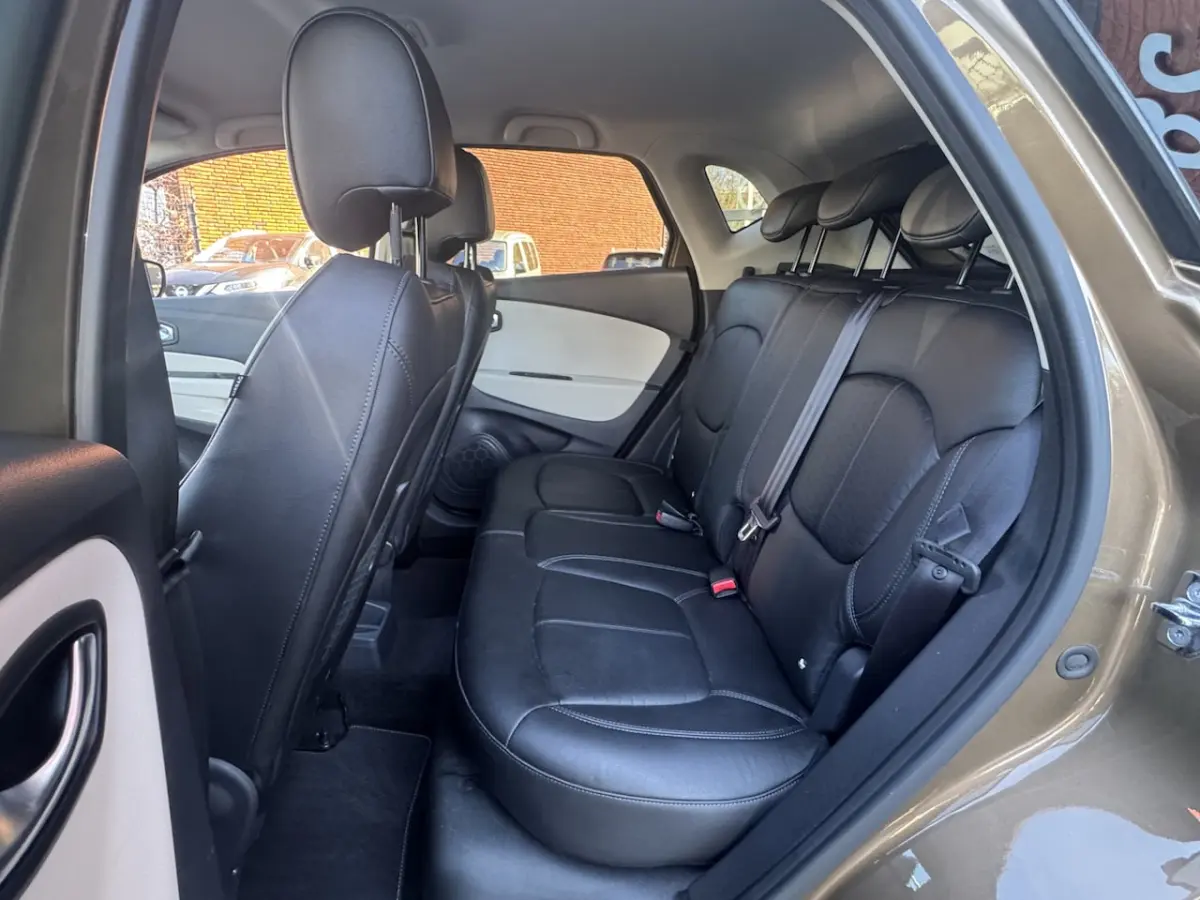 0.9 TCe Edition 34000KM // FULL LED // LEDER // CAMERA // NAVI // KEYLESS // CLIMA // PDC