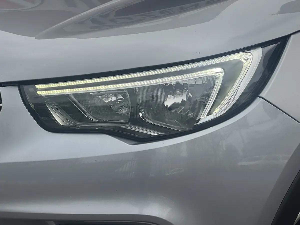 1.2 Turbo Innovation 130PK // LED // CAMERA // PDC V+A // CLIMA // NAVI + CARPLAY