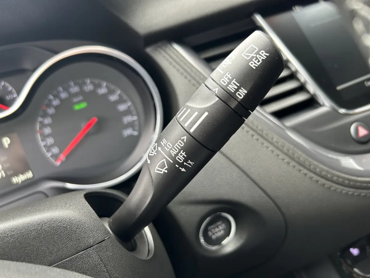 1.6 Turbo Hybrid Business Edition UNIEKE KM STAND // ADAPT. CRUISE // CAMERA+SENSOREN // N