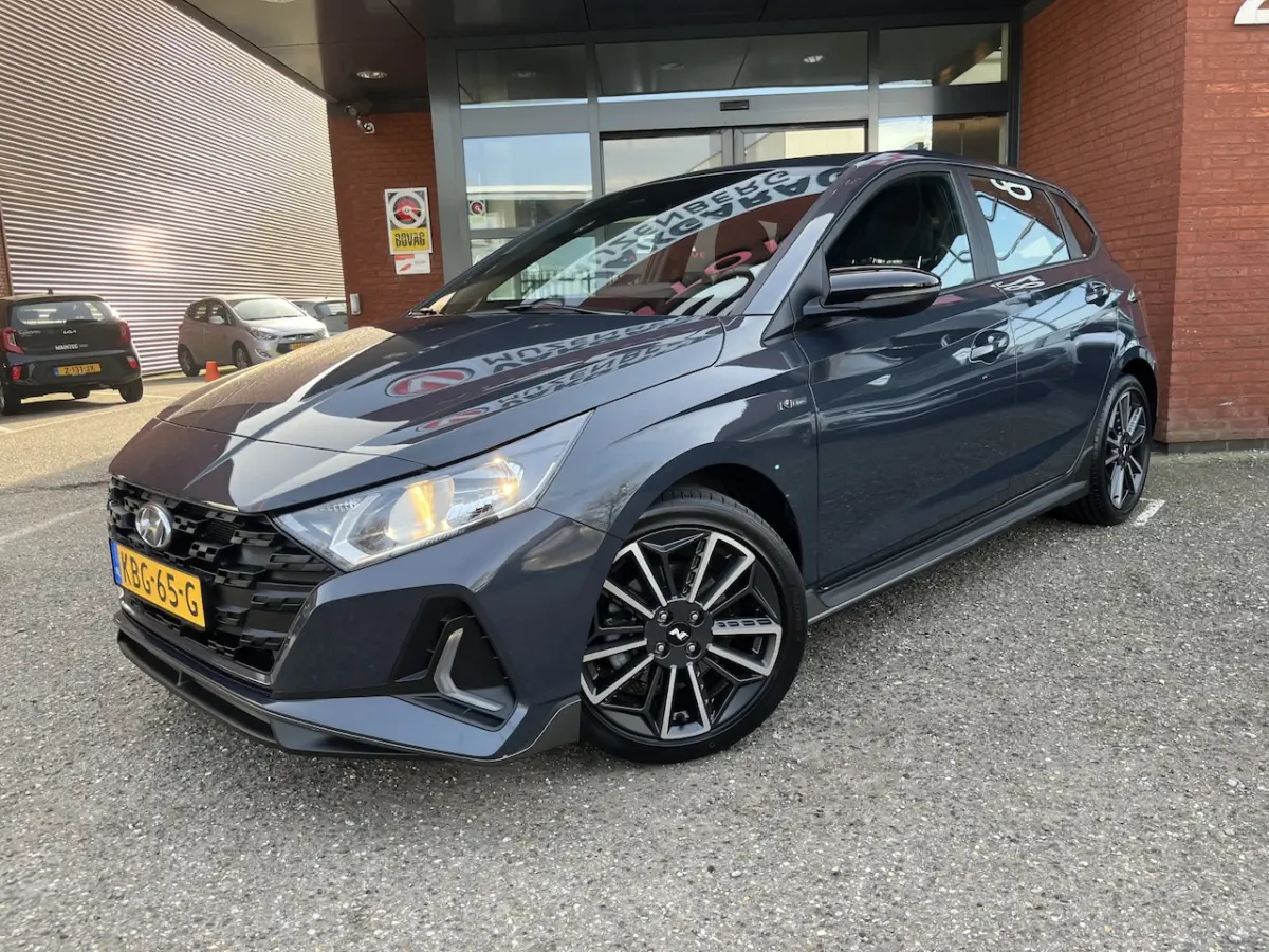 1.0 T-GDI N Line // LED // APPLE CARPLAY / ANDROID AUTO // CRUISE // CAMERA // PDC