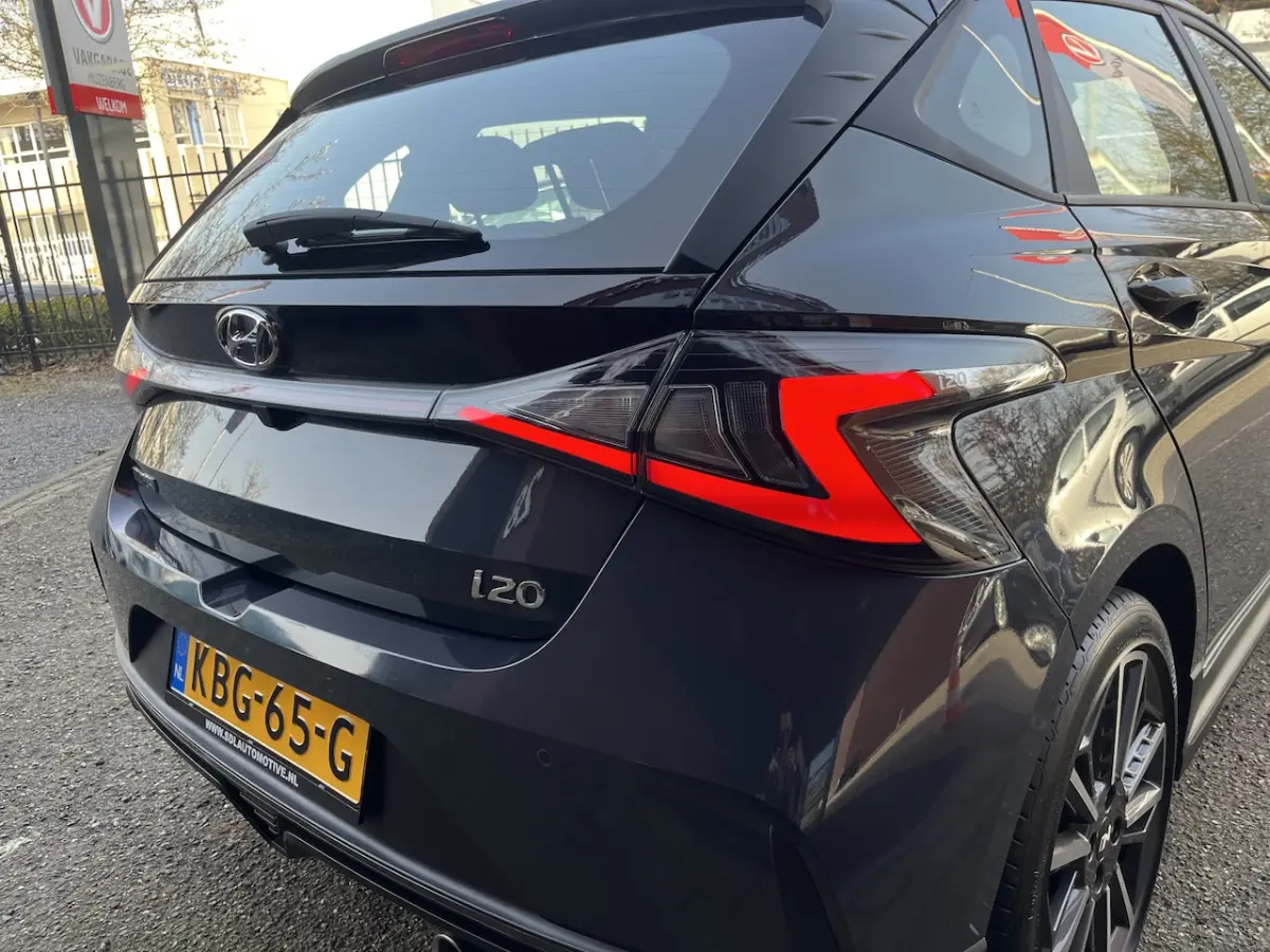 1.0 T-GDI N Line // LED // APPLE CARPLAY / ANDROID AUTO // CRUISE // CAMERA // PDC