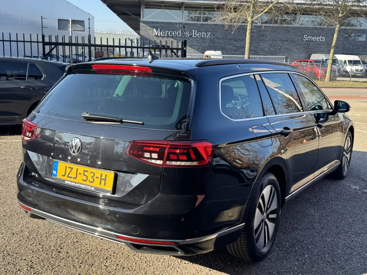 1.4 TSI PHEV GTE Business // DEALER ONDERHOUDEN //VOL LEDER ERGO COMFORT // TREKHAAK // NA