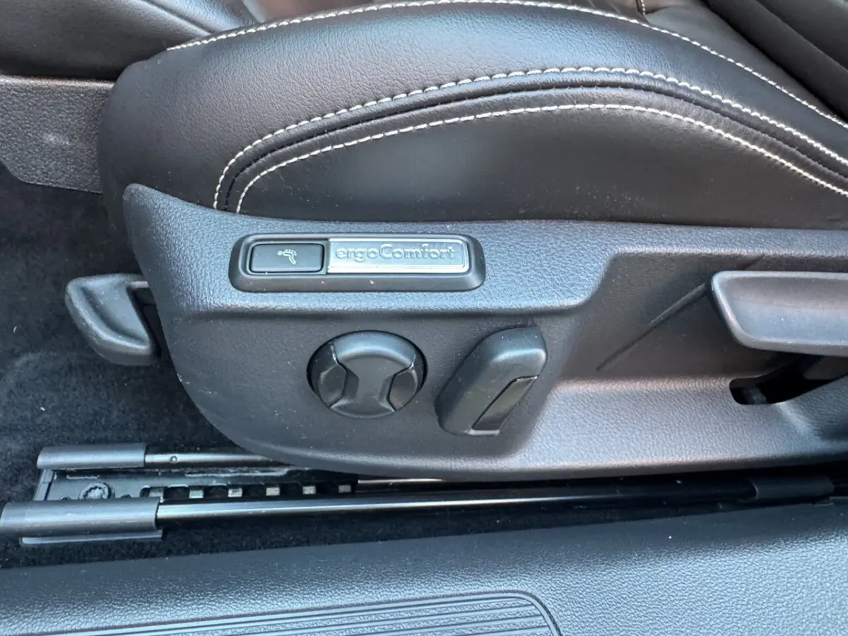 1.4 TSI PHEV GTE Business // DEALER ONDERHOUDEN //VOL LEDER ERGO COMFORT // TREKHAAK // NA