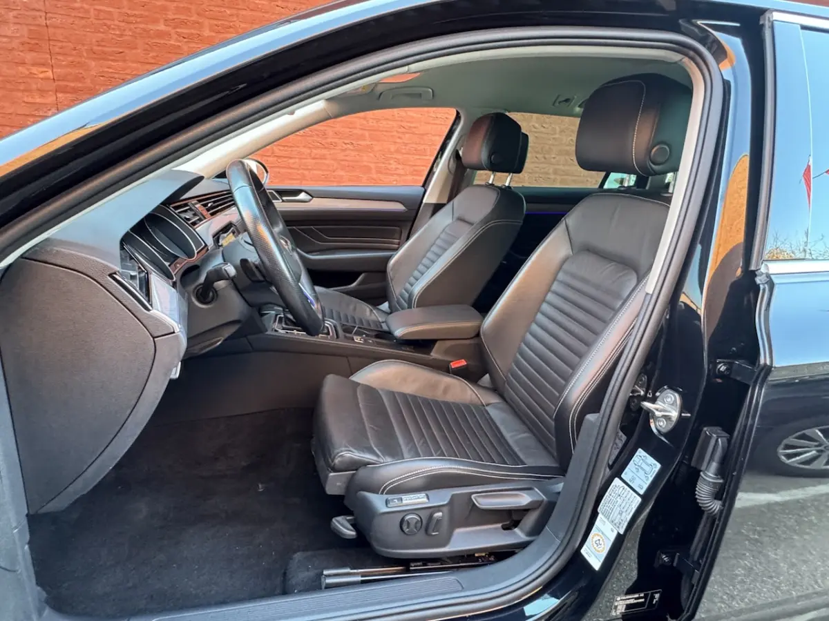 1.4 TSI PHEV GTE Business // DEALER ONDERHOUDEN //VOL LEDER ERGO COMFORT // TREKHAAK // NA