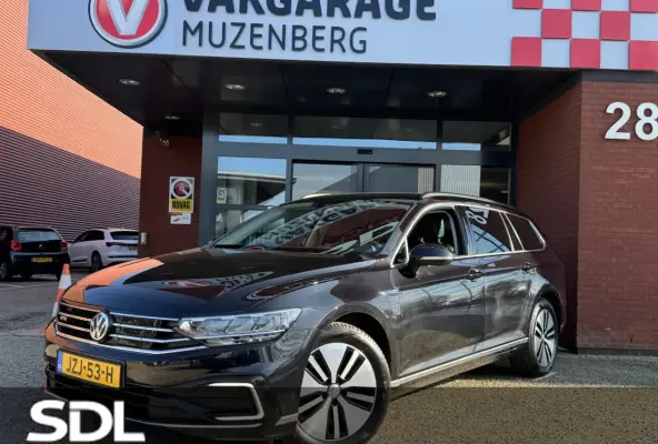 1.4 TSI PHEV GTE Business // DEALER ONDERHOUDEN //VOL LEDER ERGO COMFORT // TREKHAAK // NA