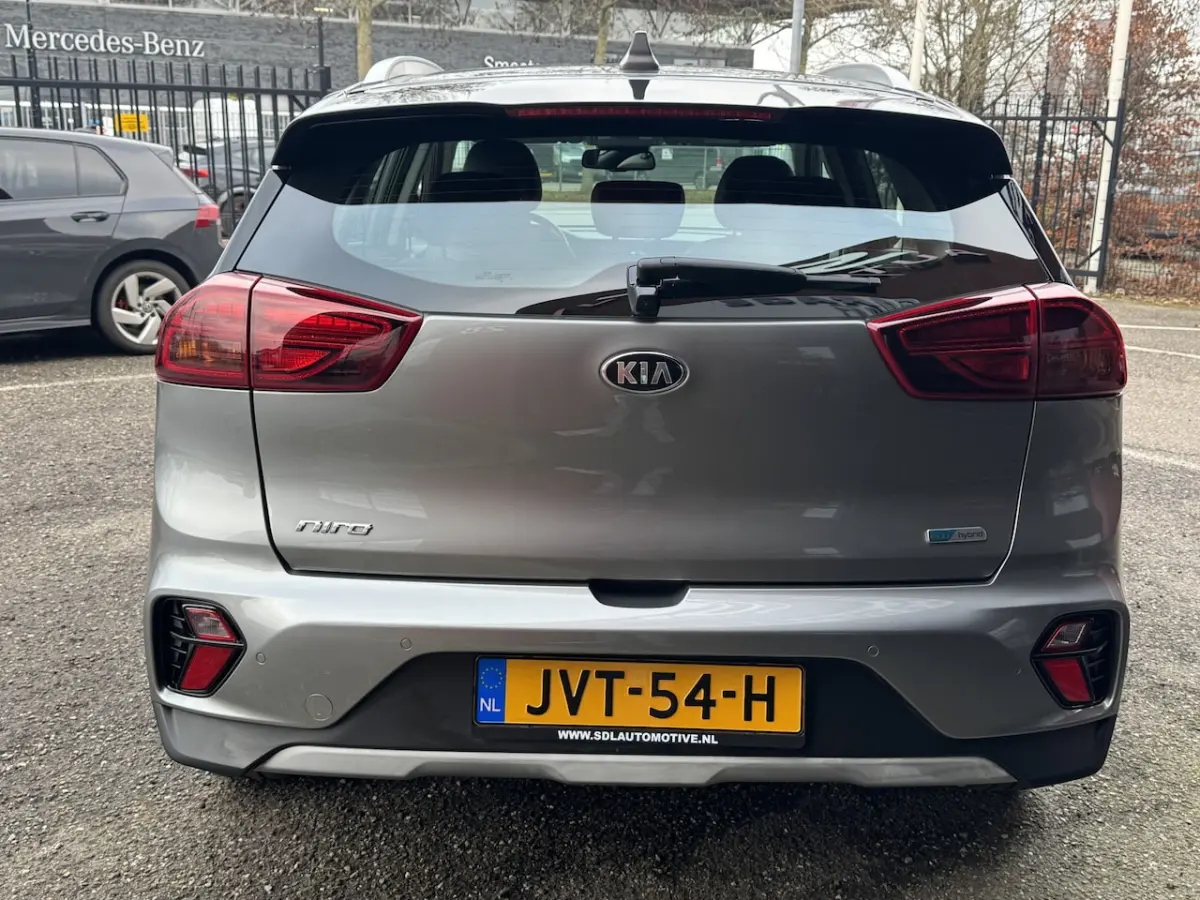 1.6 GDi Hybrid DynamicLine // APPLE CARPLAY - ANDROID AUTO // CAMERA // CLIMA // ADAPTIVE