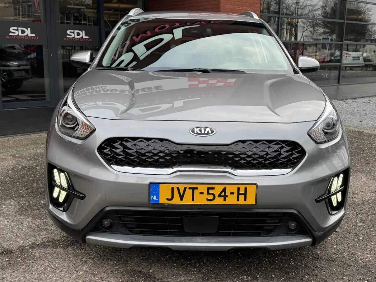 1.6 GDi Hybrid DynamicLine // APPLE CARPLAY - ANDROID AUTO // CAMERA // CLIMA // ADAPTIVE