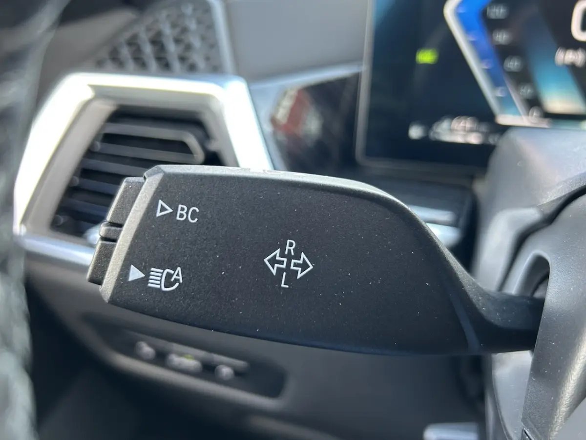 xDrive50e // M-PRO // MATRIX LED // HARMAN KARDON // MEMORY SEAT // PANO/SCHUIFKANTELDAK /