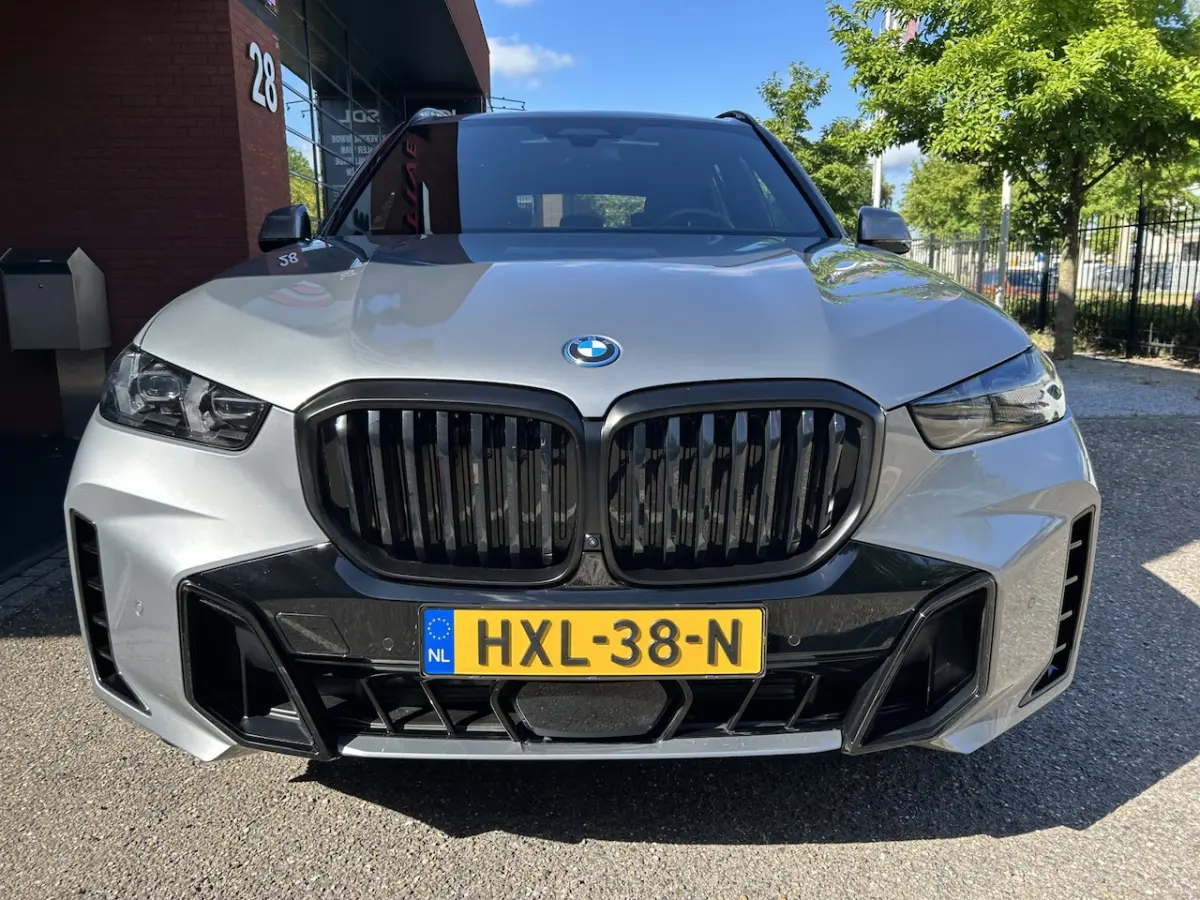 xDrive50e // M-PRO // MATRIX LED // HARMAN KARDON // MEMORY SEAT // PANO/SCHUIFKANTELDAK /