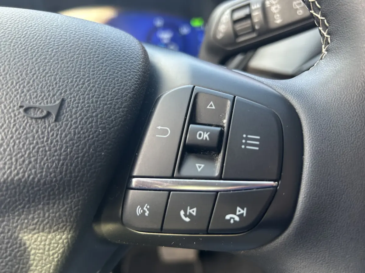2.5 PHEV Vignale // FULL LED // B&O AUDIO // ADAPTIVE CRUISE // MEMORY SEAT // LEDER // HU