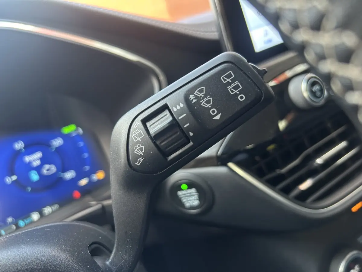 2.5 PHEV Vignale // FULL LED // B&O AUDIO // ADAPTIVE CRUISE // MEMORY SEAT // LEDER // HU