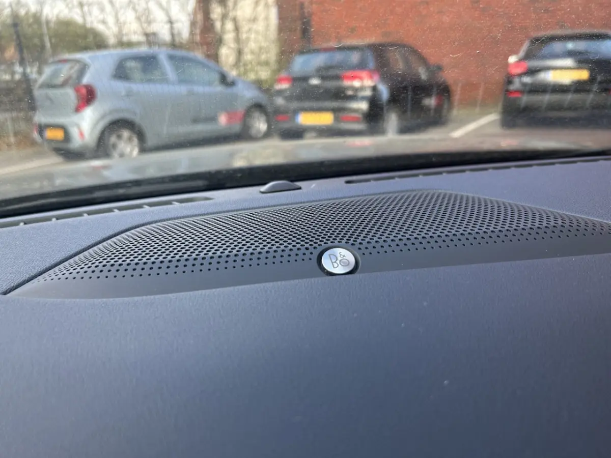 2.5 PHEV Vignale // FULL LED // B&O AUDIO // ADAPTIVE CRUISE // MEMORY SEAT // LEDER // HU