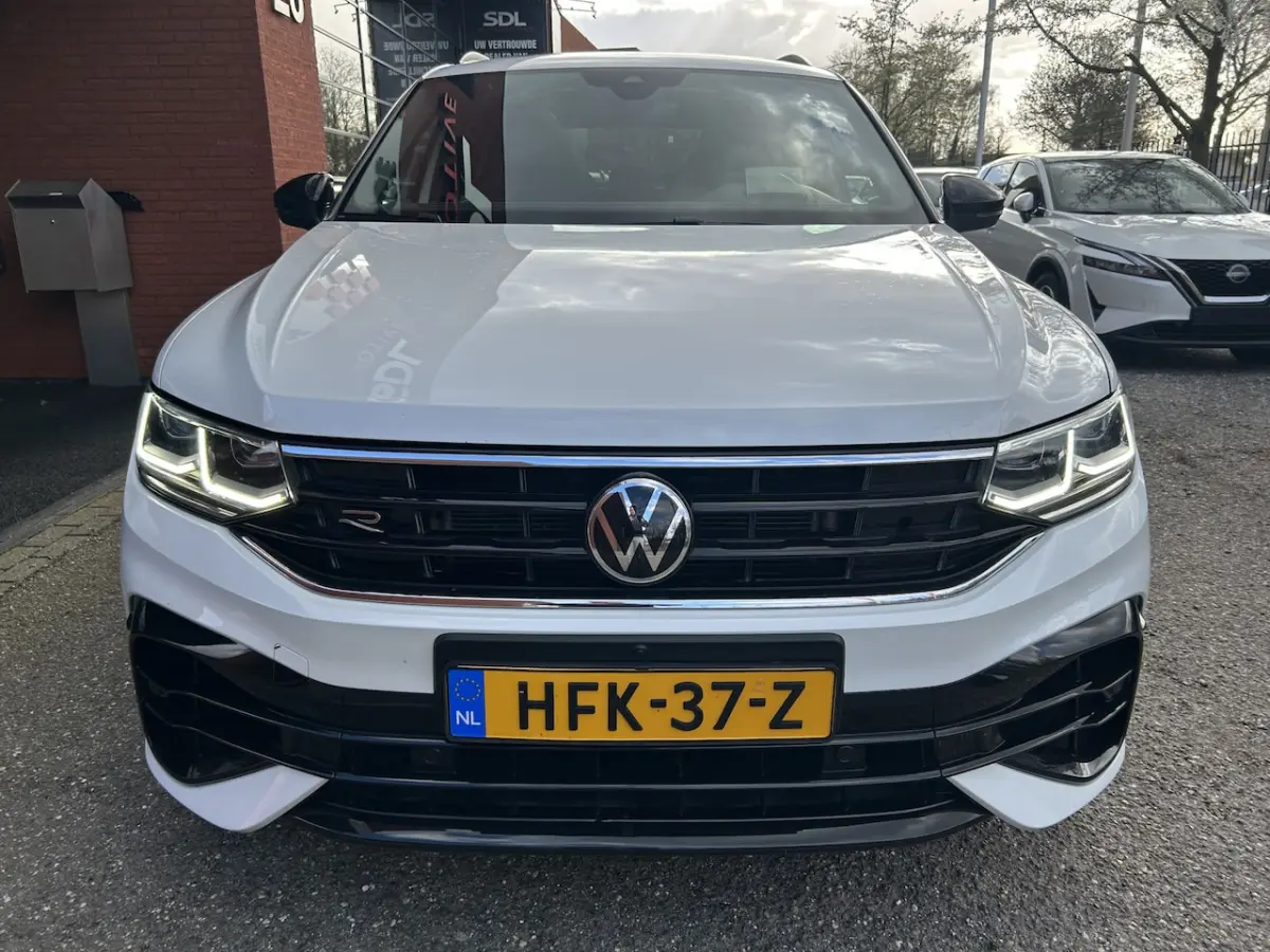 2.0 TSI R 75 Edition 4Motion // AKRA // IQ LIGHT // PANO/SCHUIFKANTELDAK // ADAPTIVE CRUIS