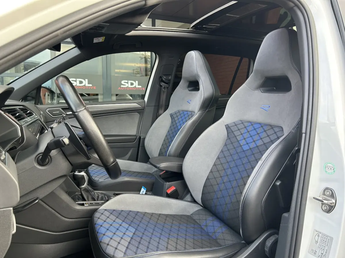 2.0 TSI R 75 Edition 4Motion // AKRA // IQ LIGHT // PANO/SCHUIFKANTELDAK // ADAPTIVE CRUIS
